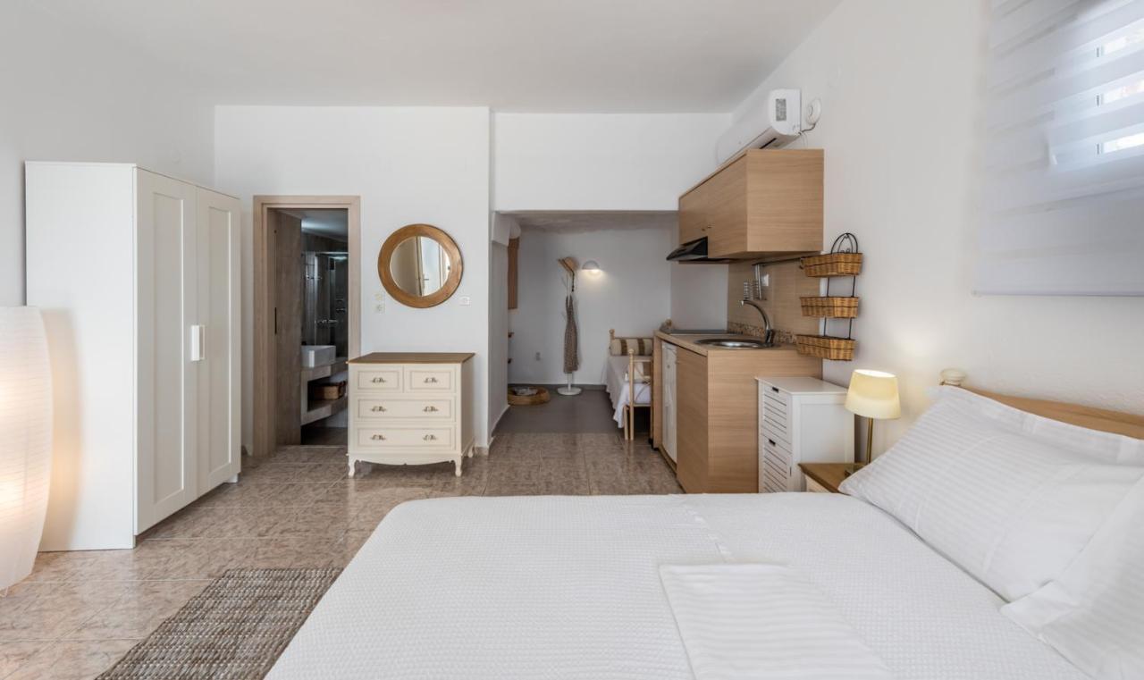 Anemi Suites Adamantas  Esterno foto