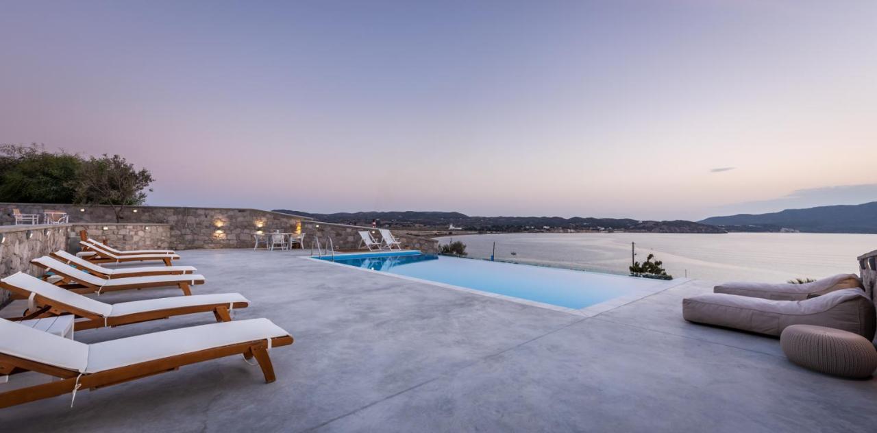 Anemi Suites Adamantas  Esterno foto