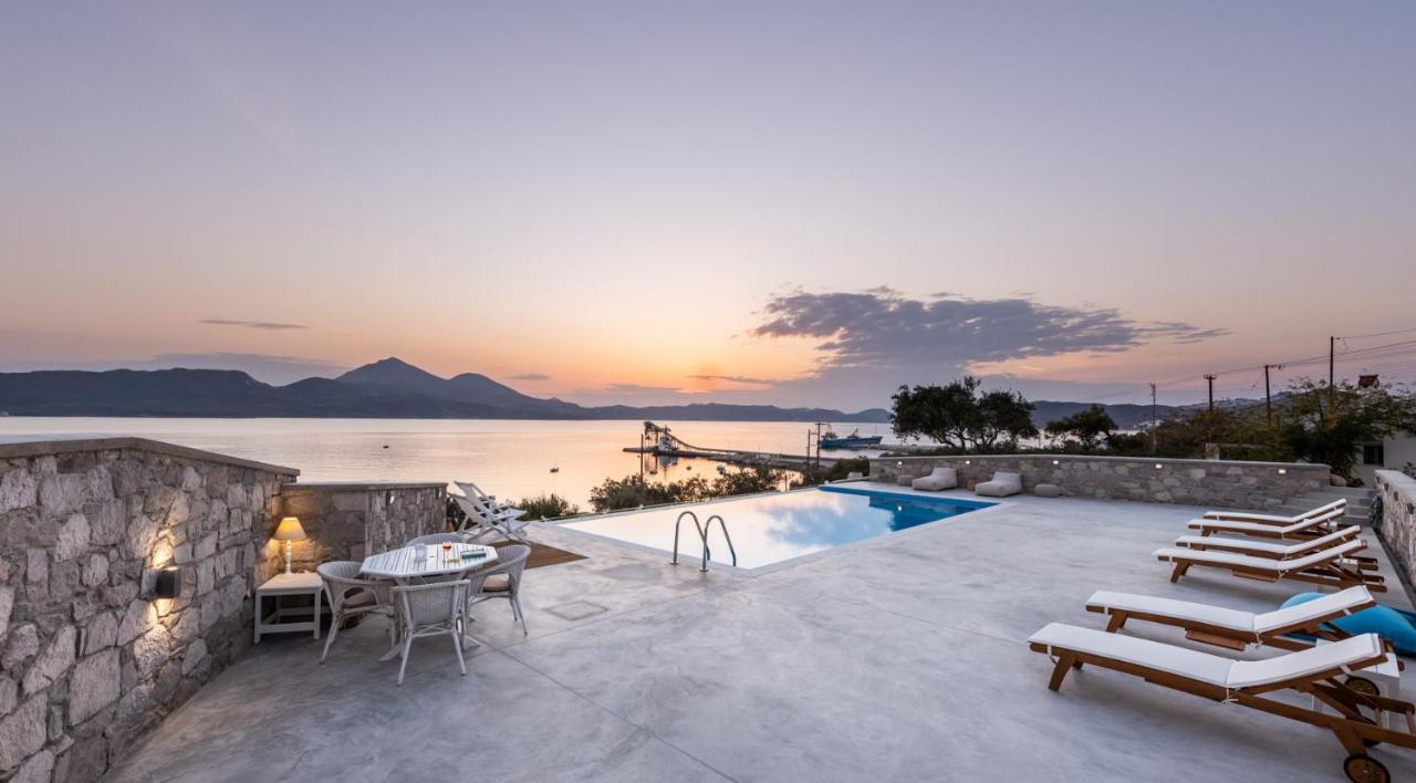 Anemi Suites Adamantas  Esterno foto